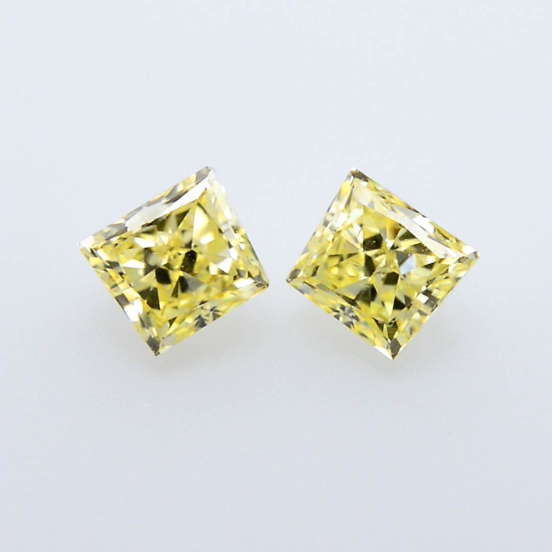 0.46 carat, Fancy Yellow Diamonds, Trapezoid Shape, (SI1) Clarity, SKU ...