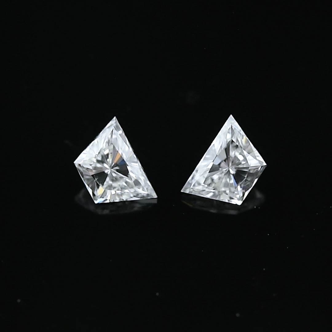 0.29 carat, F+ Diamonds, Trapezoid Shape, (VS1-SI1) Clarity, SKU 246952