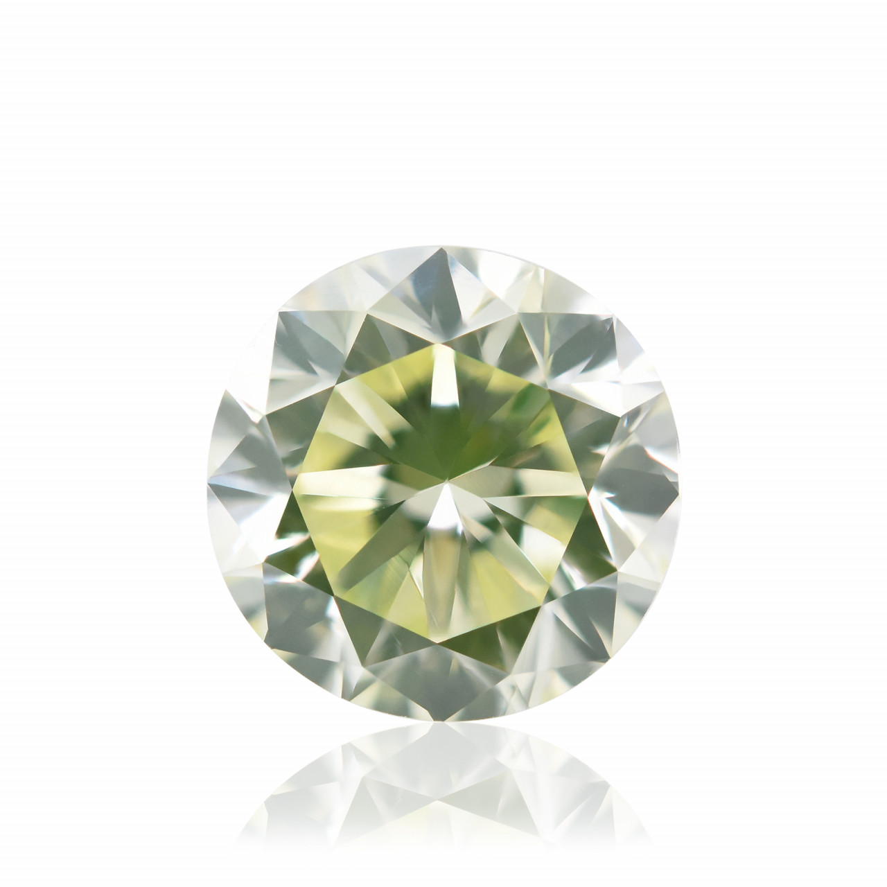 1.55 carat, Fancy Light Greenish Yellow Diamond, Round Shape, VVS2 ...