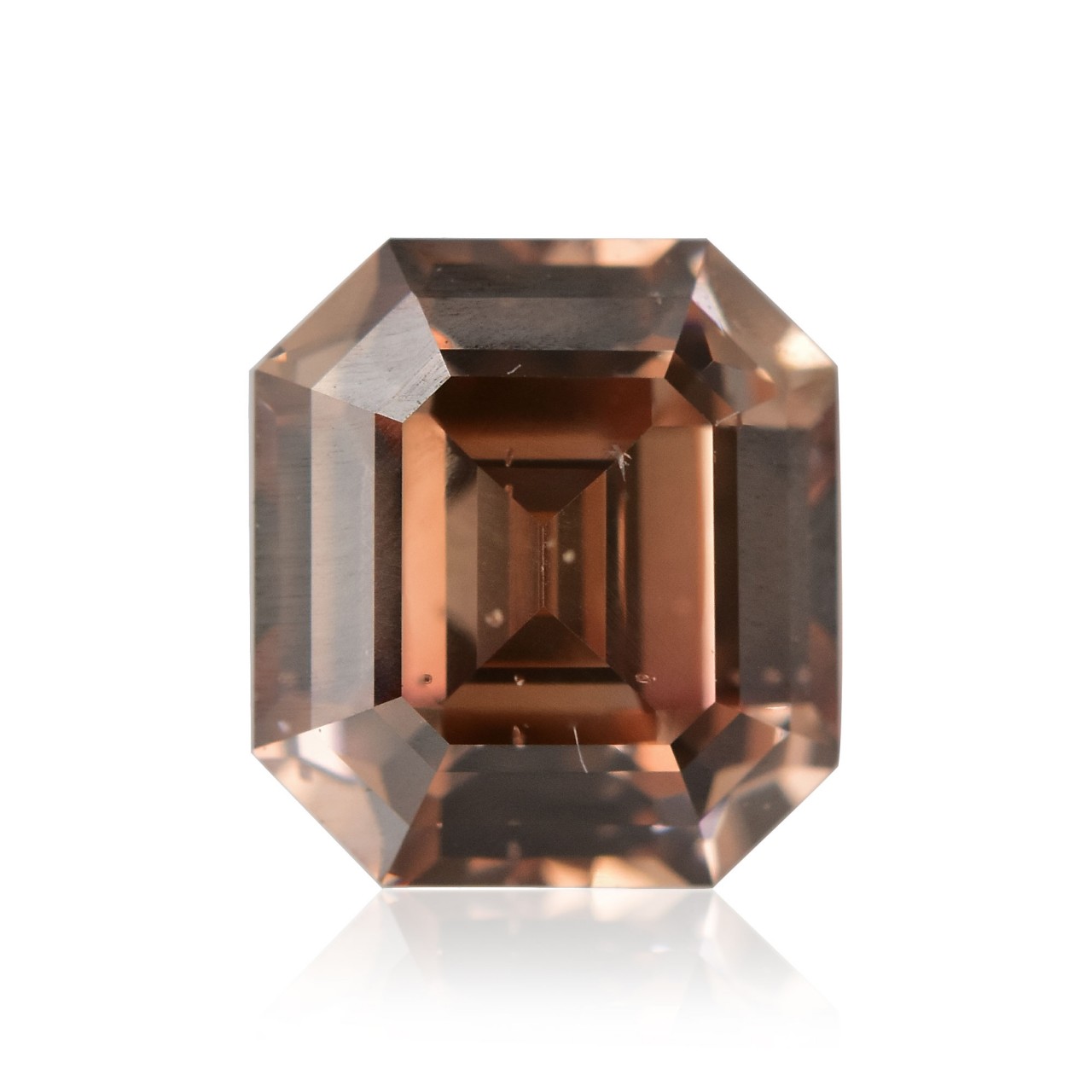 Brown diamonds. Изумруд коричневый. Изумруд коричневого цвета.