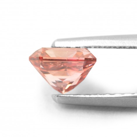 0.94 carat, Fancy Deep Pink Diamond, 4PR, Radiant Shape, I1 Clarity ...
