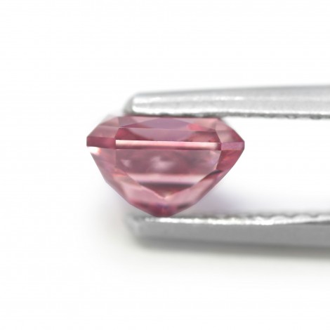 1.00 carat, Fancy Vivid Pink Diamond, 3PR, Radiant Shape, SI2 Clarity ...