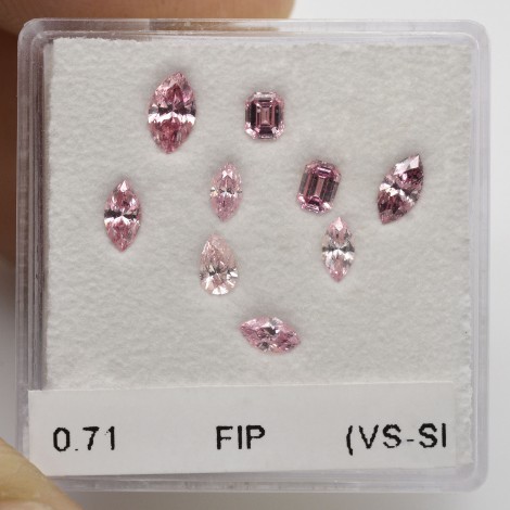 Fancy Light Pink Diamond Melee, VS-SI Clarity
