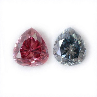 0.14 carat, Fancy Deep Blue Fancy Vivid Pink Diamond, Pear Shape