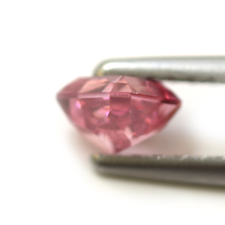 0.54 carat, Fancy Vivid Purplish Pink Diamond, 4PP, Radiant Shape, SI1 ...