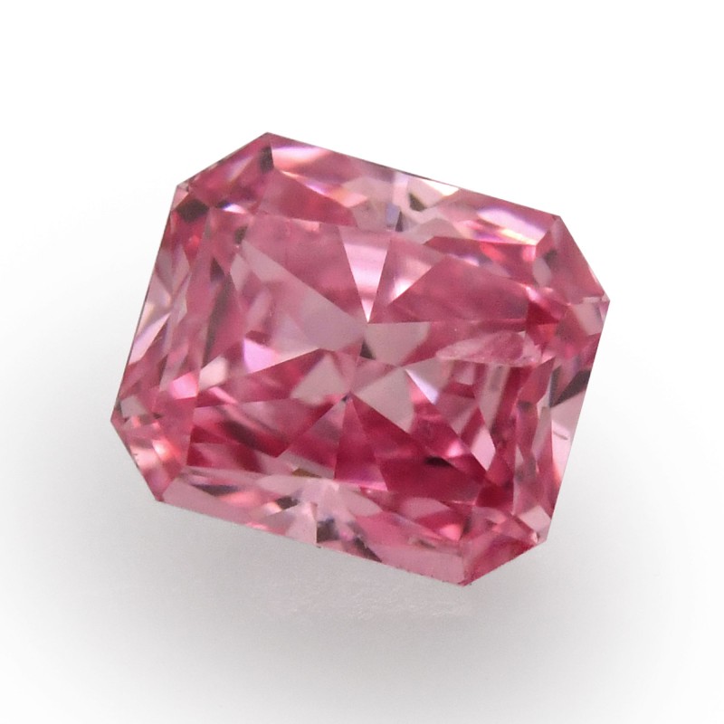 0.29 carat, Fancy Vivid Purplish Pink Diamond, 4PP, Radiant Shape, I1 ...
