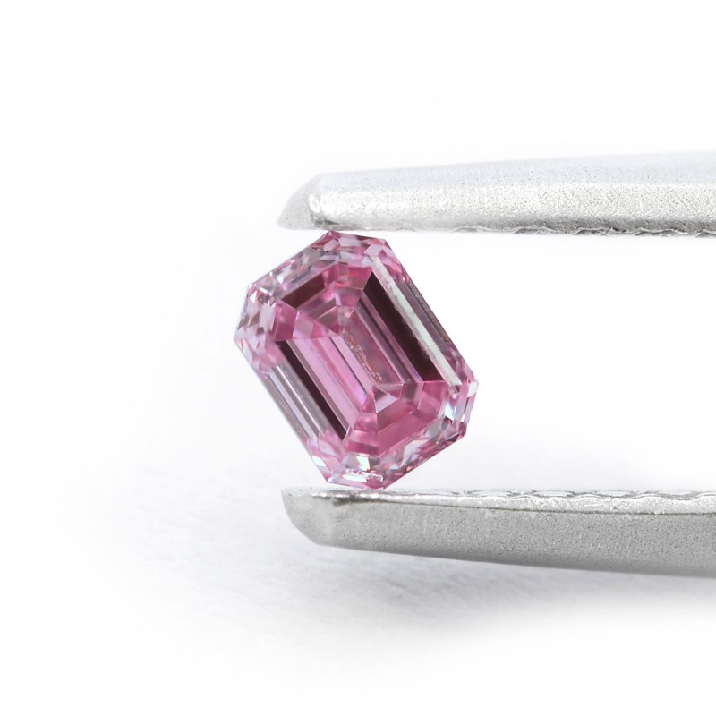 0.14 carat, Fancy Intense Purplish Pink Diamond, Emerald Shape, (VS1