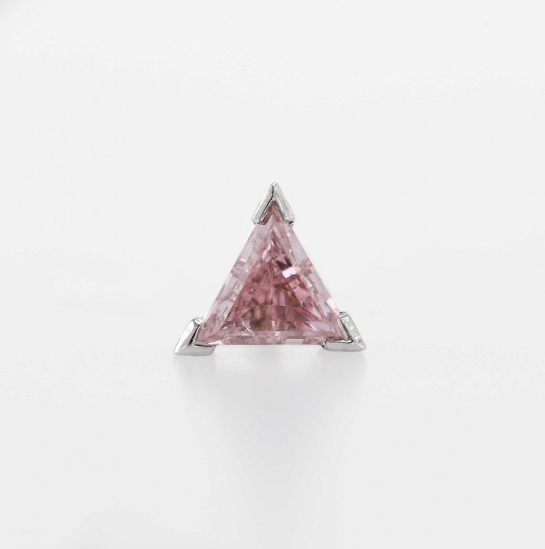 0.11 Fancy Pink Triangle Stud Earring, ARTIKELNUMMER 226694 (0,11 Karat)