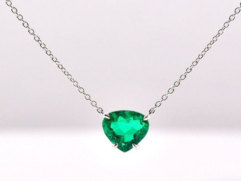 Green Colombian Emerald Heart Solitaire Pendant, SKU 340305 (1.02Ct)