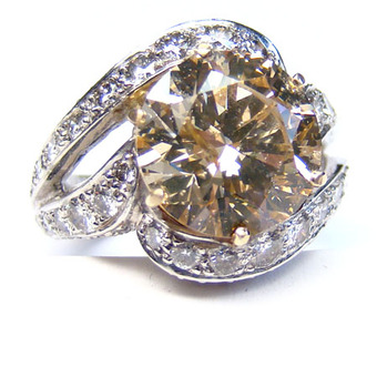Light Brownish Orangy Yellow Crossover Diamond Ring, ARTIKELNUMMER JL-1039 (5,00 Karat TW)
